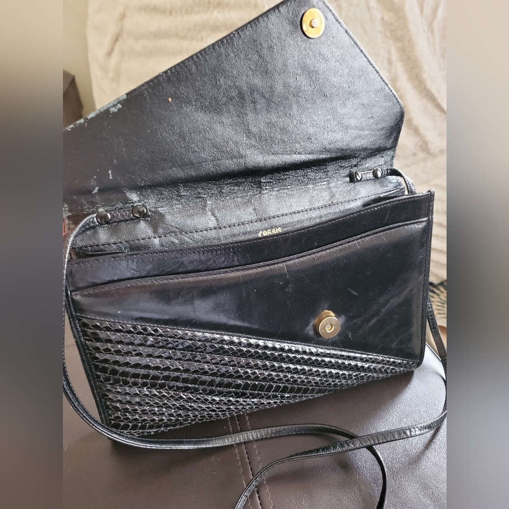 CASSIS Vintage black Purse. - Picture 6 of 11